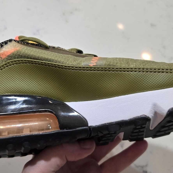 Nike Air Max 2090 Women's SZ.6 "Olive Flak" DC1875-300 Running Sneakers New - Picture 14 of 15